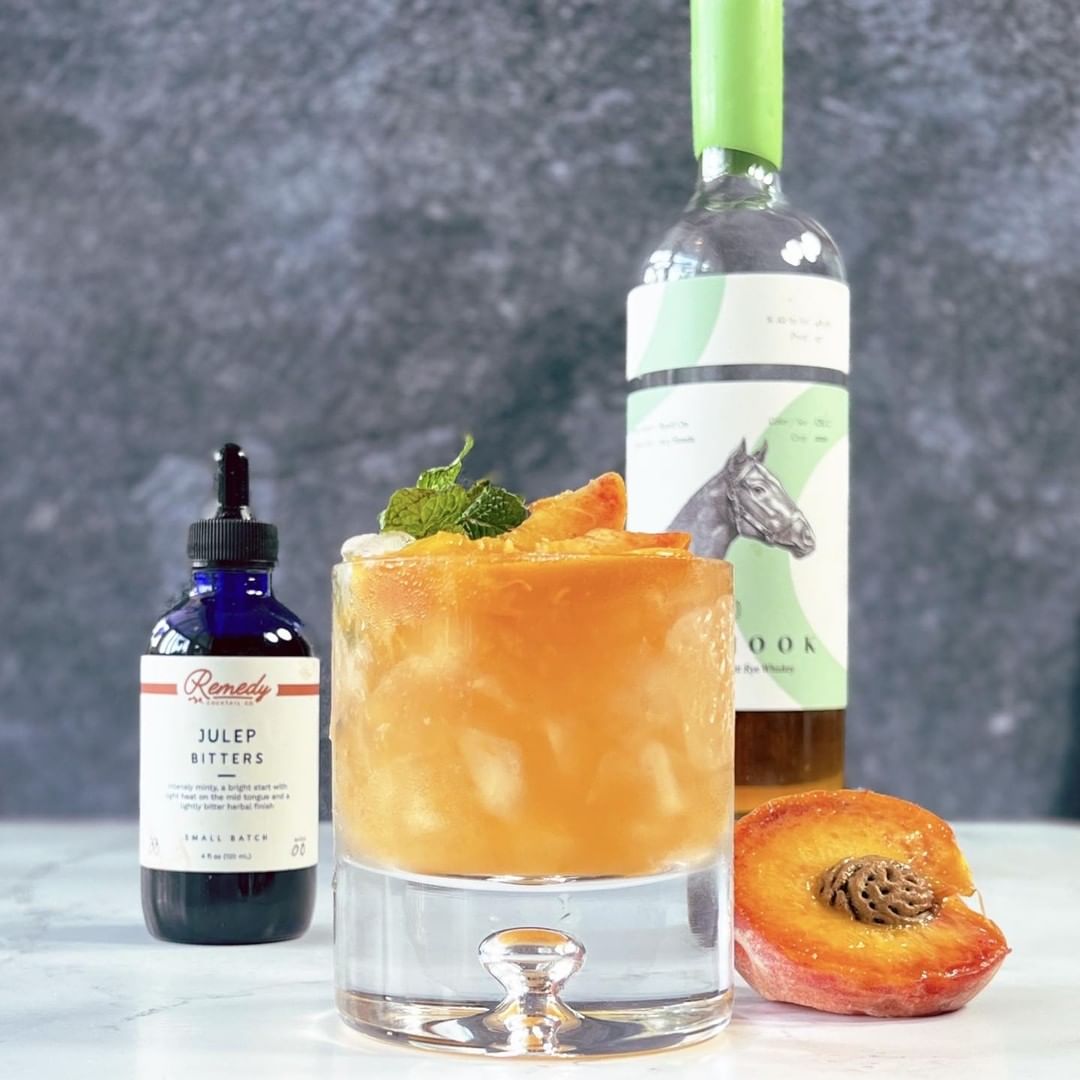 Peach Cobbler Cocktail